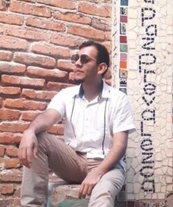 Rafael del Monte: mi objetivo personal es aprender de todo lo que me  despierte curiosidad y, de esta manera, contribuir, aunque  sea de forma pequeña, a mejorar el entorno de mi círculo  social cercano, dejándolo en un mejor estado que cuando  llegué a él.