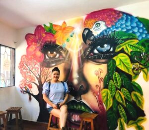 Azucena Tlemoyotzi: soy educadora especial y maestra en formación docente e  investigación. Amo mi profesión y disfruto crear y participar  en grupos donde compartir el conocimiento sea lo más  importante. Hace algunos años descubrí mi pasión por viajar  y explorar el mundo con la admiración que merece.